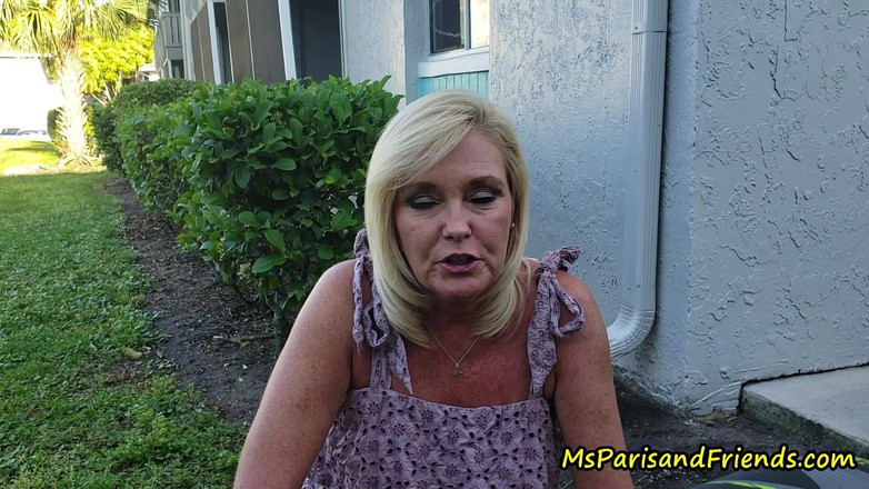 Ms Paris and Friends: Gozando na boca, buceta e bunda da madrasta!