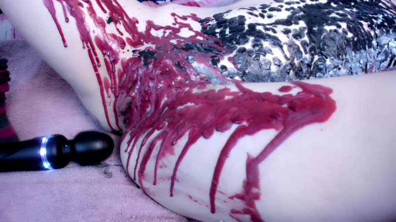 Kelrmia: Messy Wax Play