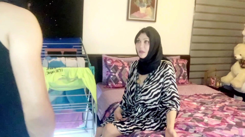 Mistressrola: 내가 거절하더라도 나를 질투하게 만들려고 하는 바람난 남편 의붓여동생