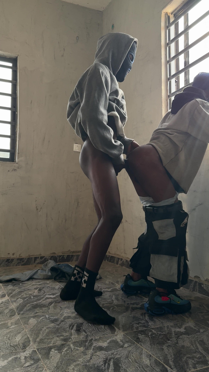 YungthugM: Ми трахаємося в недобудованій будівлі