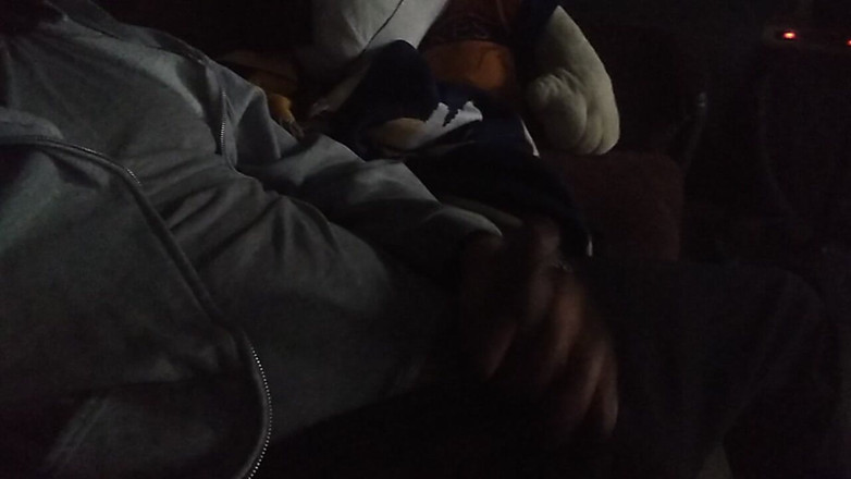 AlexAlejandro13: Look at Me