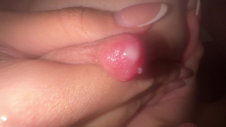 Mia Foster: Close up breastfeeding and armpit fetish