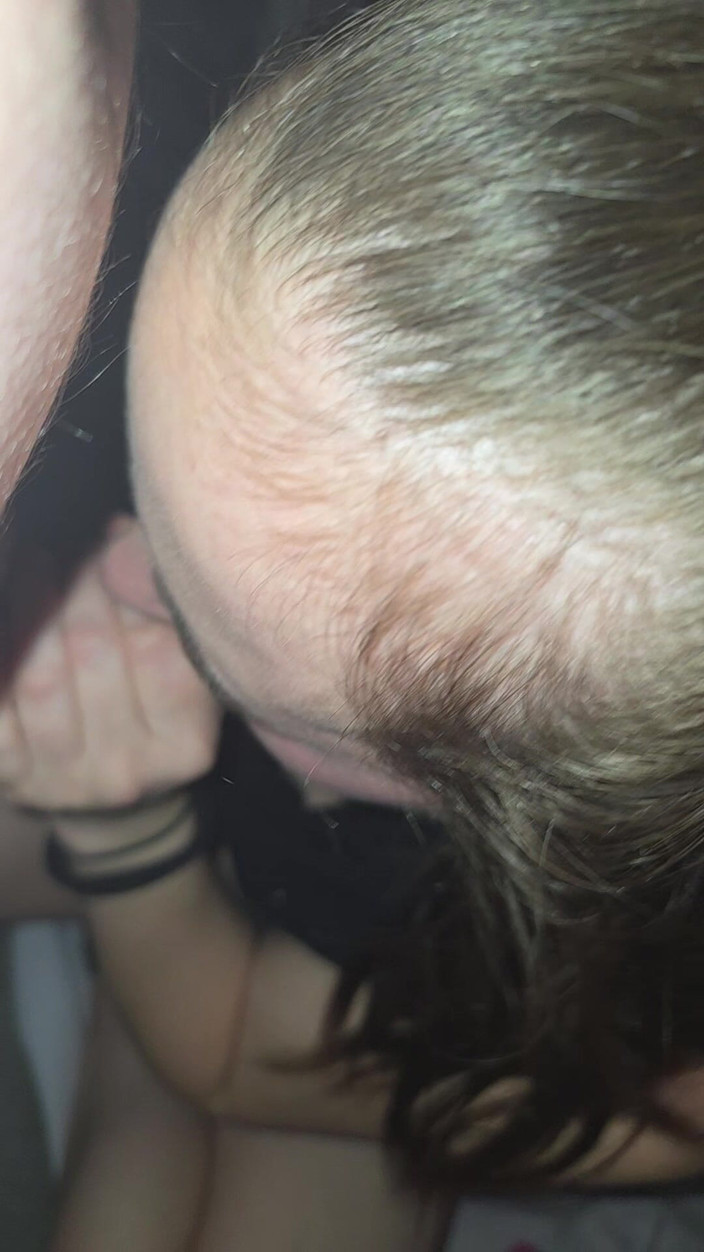 Mora_2000: Fellation, j’adore prendre la bite dans la bouche :)