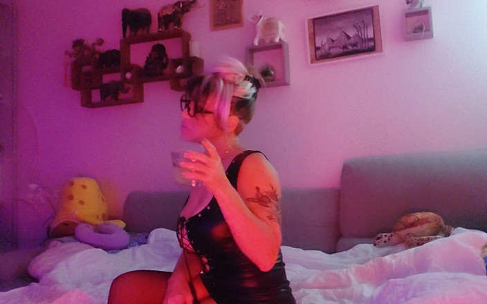 Pamela Anderson: Bài học riêng của Pamela