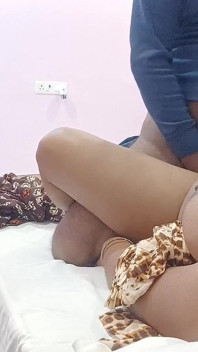 继妹在酒店与德瓦发生性关系