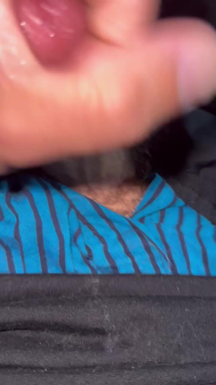 Gay Soldier Stuff: Masturbándose después de una sesión de entrenamiento caliente en my...