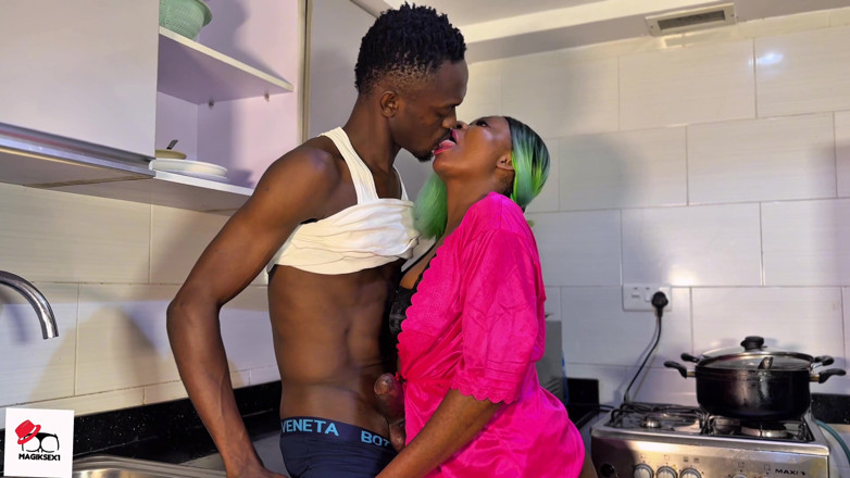 PornTone: House Wife Flooded the Kitchen with Her Squirt