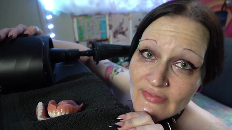 GothBunny6669: Goth Slut Takes Teeth Out for Sloppy Face Fuck by...