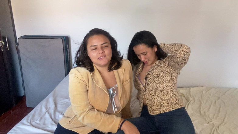 zoemelissa: Kami sangat senang memikirkan bos kami, kami akan ngentot sambil...