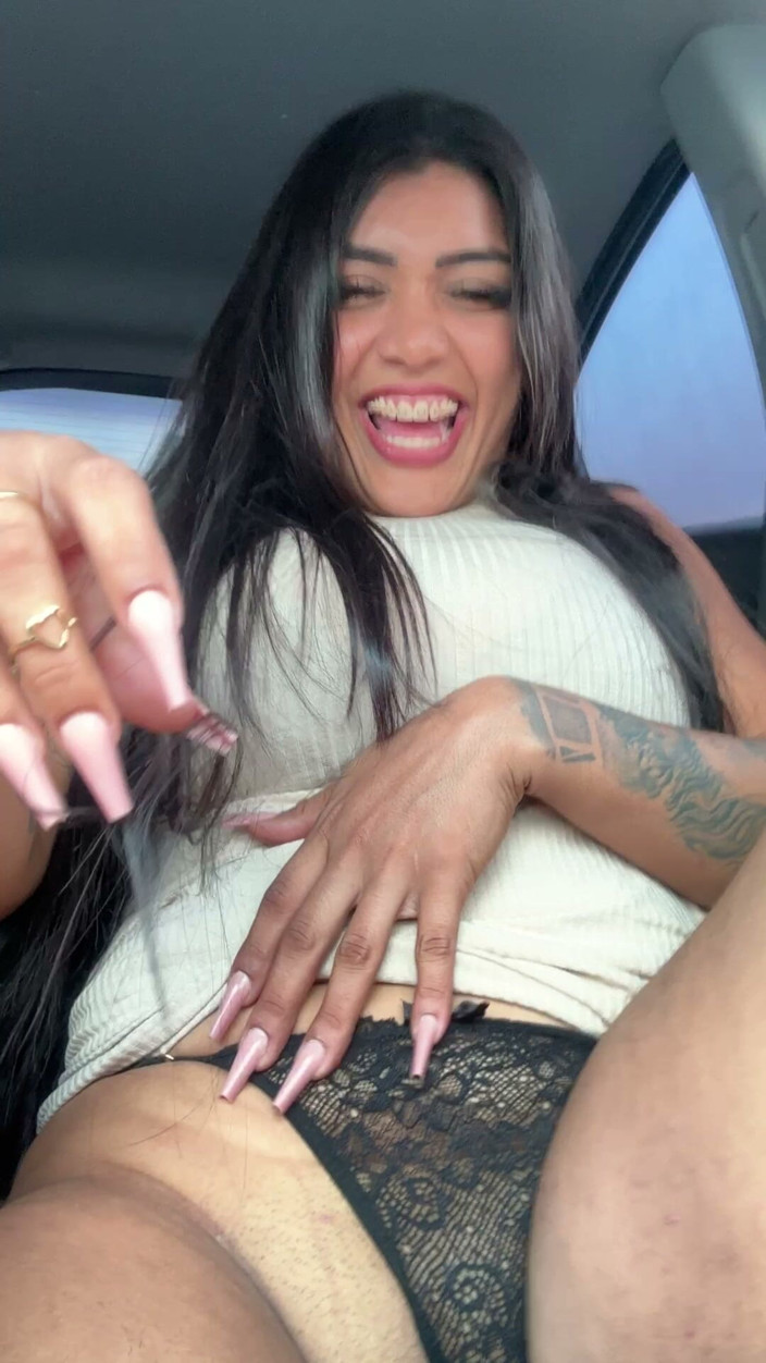 Binho Ted: Jakmile nasedne do mého auta, už hledá potíže