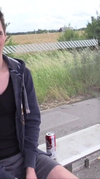 Amateur Student Deepthroats Cock