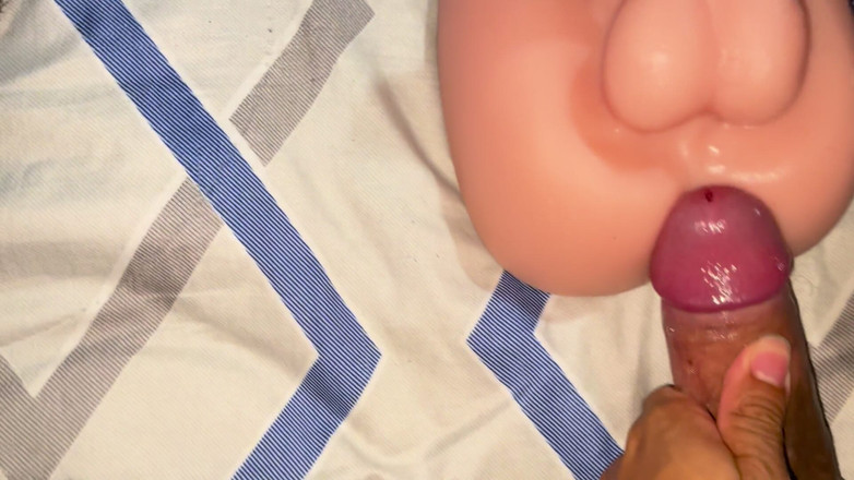 vergar4_daviid: Follando con un juguete corrida a chorros