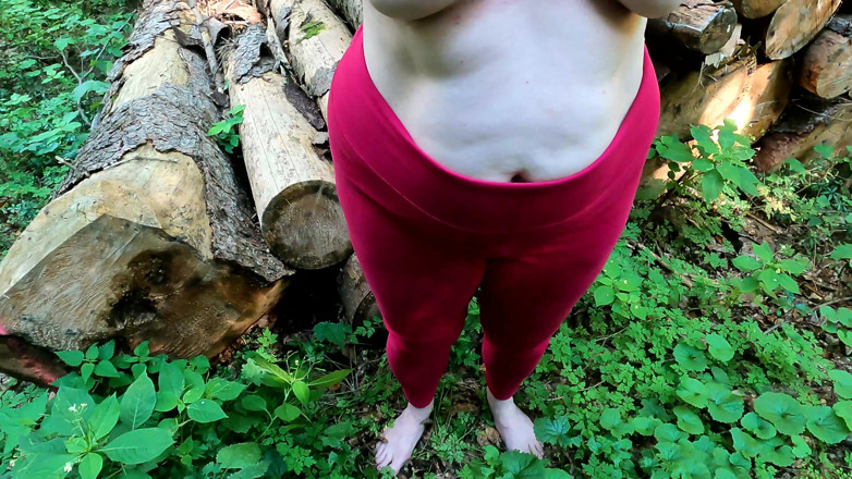 Bouncy Tits Action: Barefoot and Topless in the Forest