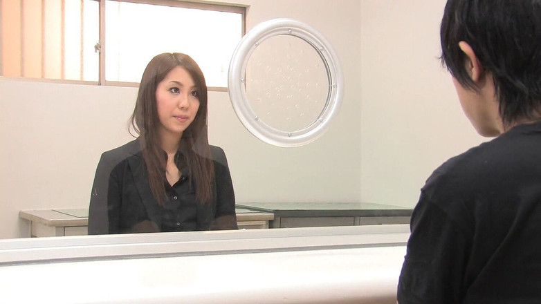 Mydirtyxxx: 人妻在监狱探望老公并和新男友做爱