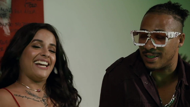 Quente club: Sex in Practice! with Lady MILF and Nego Catra