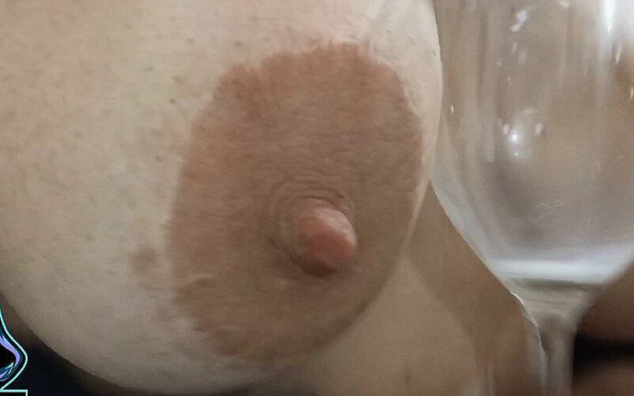 Fabimilf: Ben orgazmken büyük sütlü memeler sıkılıyor