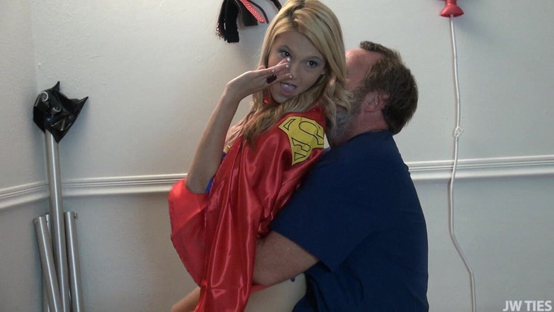 Desperate Pleasures: Supergirl e o Anel Periwinkle