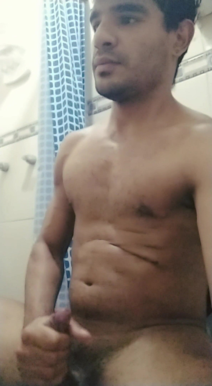 trebol_Jess: Young Latino jerks off showing his worn underwear rich complication...
