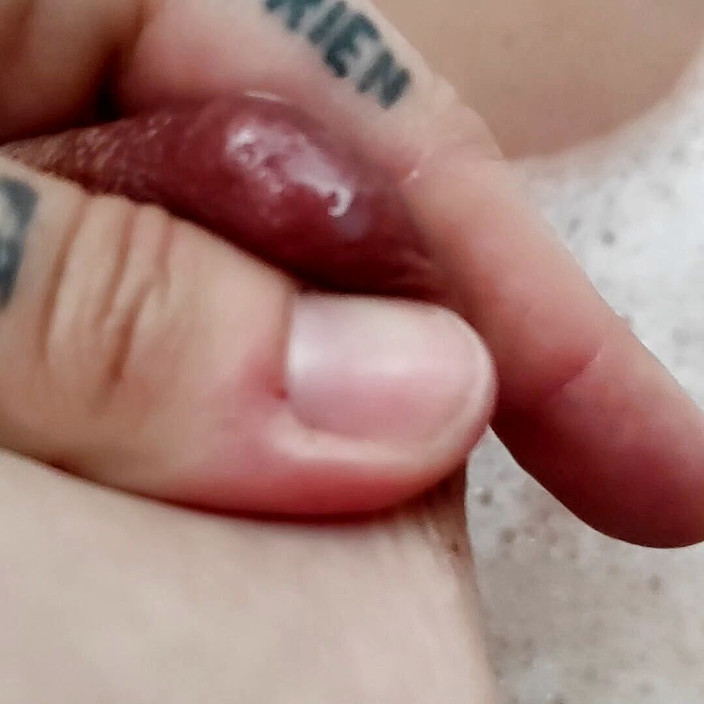 MilkyNippleMilf: Tattooed swiss Milf milking her nipple (first drops)