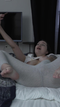 Alise Love to Wet Her Self and Everything Else