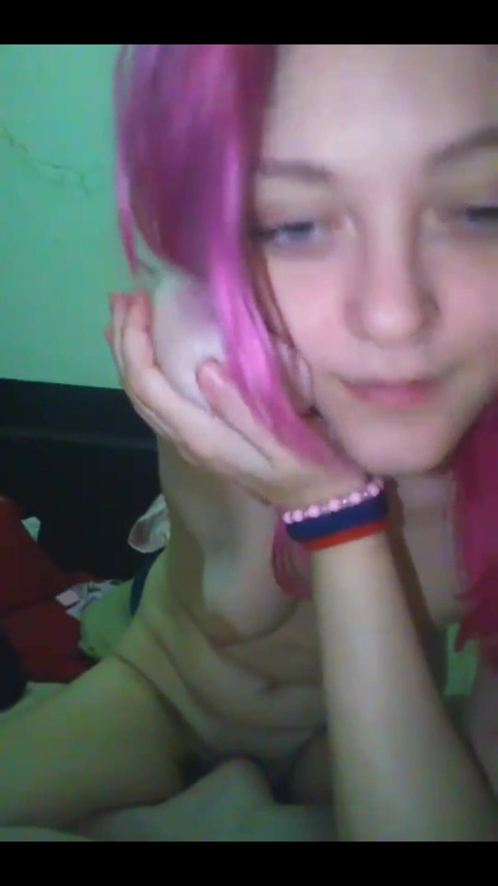 Anerisamp: Double Amputee Does Striptease and Plays with Her Stumps