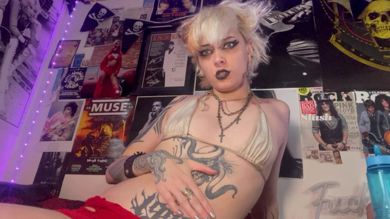 Glitterqueen1999: Is That All of It How Fucking Embarrassing Sph