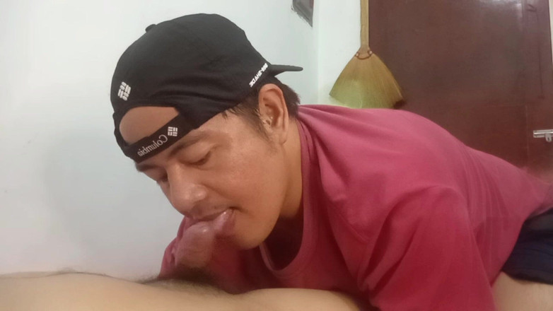 Talahib23: 치즈와 섞인 자지를 딥쓰롯하는 것이 너무 맛있습니다.