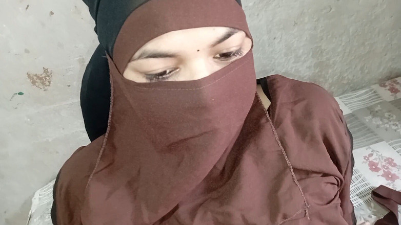 Dearshivani: Đụ cái lồn Hồi giáo mạnh bạo