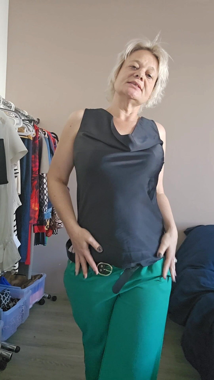 Sofy13: The Day Is Overheated, I'm All Wet, I Have a...