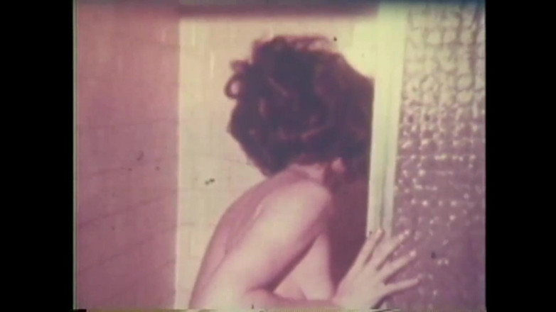 Vintage megastore: The Passionate Girl