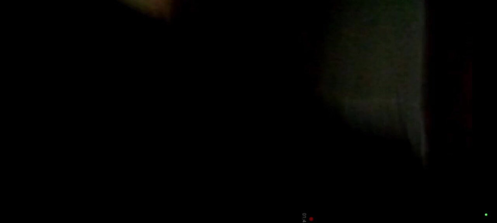 Andrew Adams: Eu usava camisinha no meu quarto escuro