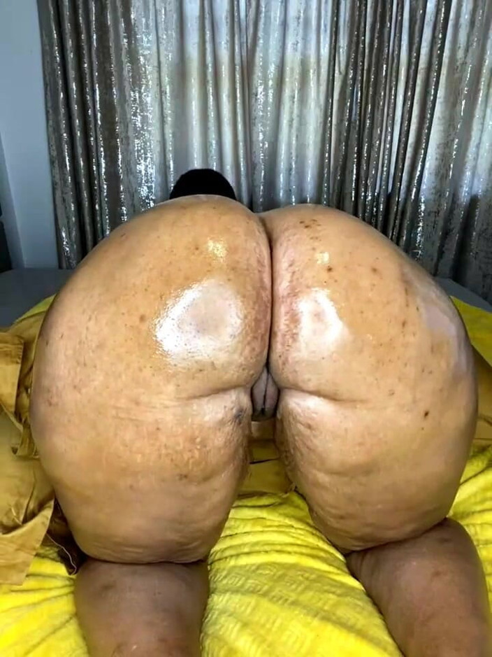 Big black clapping booties: ジャックオフ非常に素晴らしい、エピソード1029