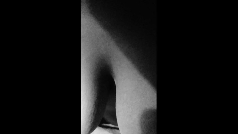 NehaBigBoos: Macecha si užívá lisování prsou a masáž Desi Bhabi