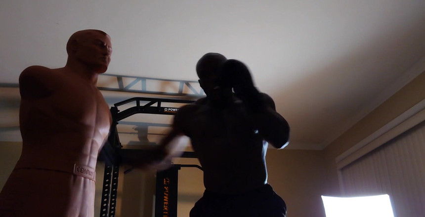 Hallelujah Johnson: Boxing Workout cho ngày hôm nay kéo dài kiến thức...