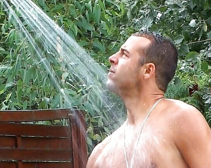 Planete Francaise: Loira francesa gostosa recebendo seu corpo incrível coberto de porra