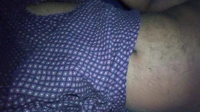 Sweet Indian cock: ホームアローンオナニーでのアナルファック