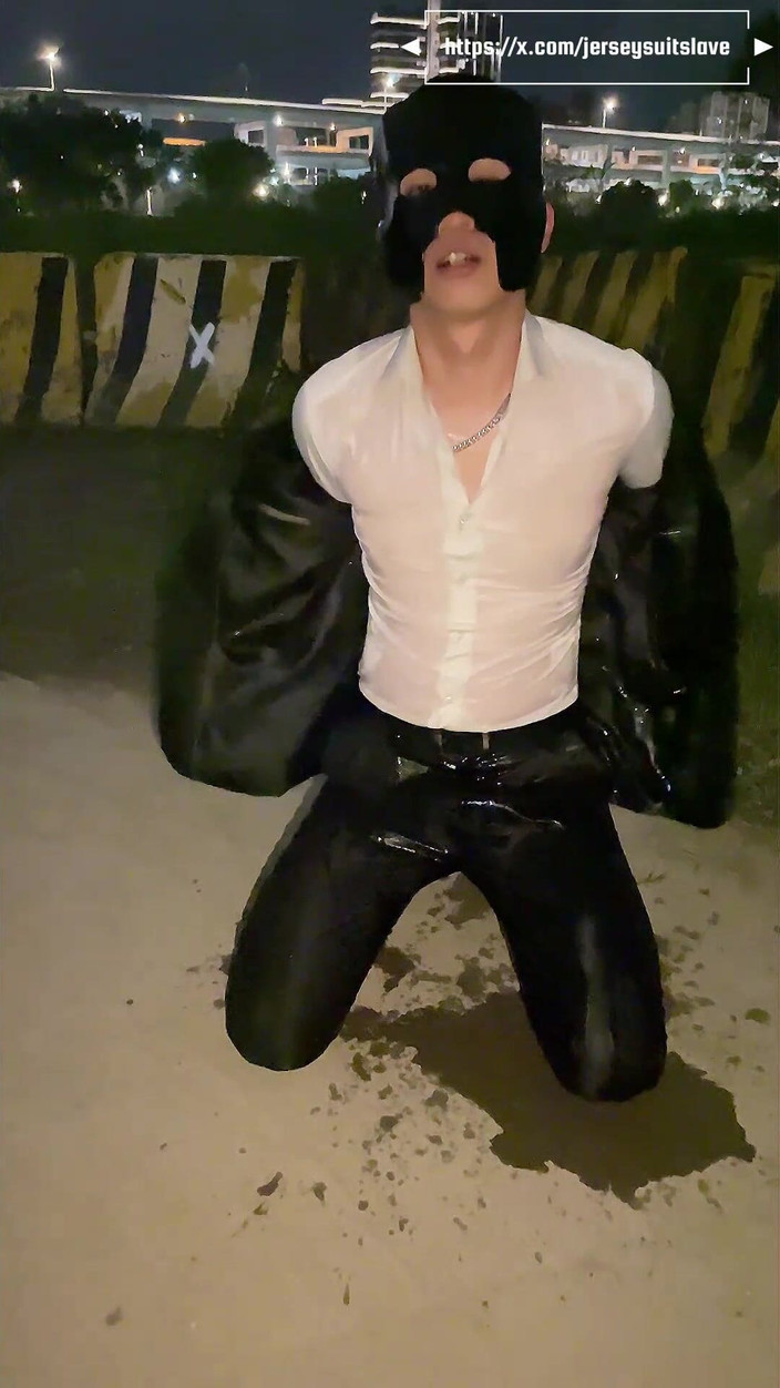 Human Urinal: 泥醉上班族