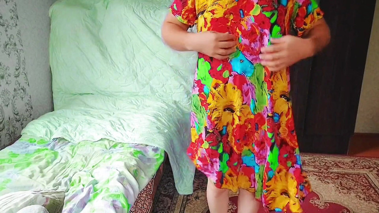 Kitty_Cross: 변함없는 손으로 아이라이너를 고정하는 오지는 트랜스 소녀