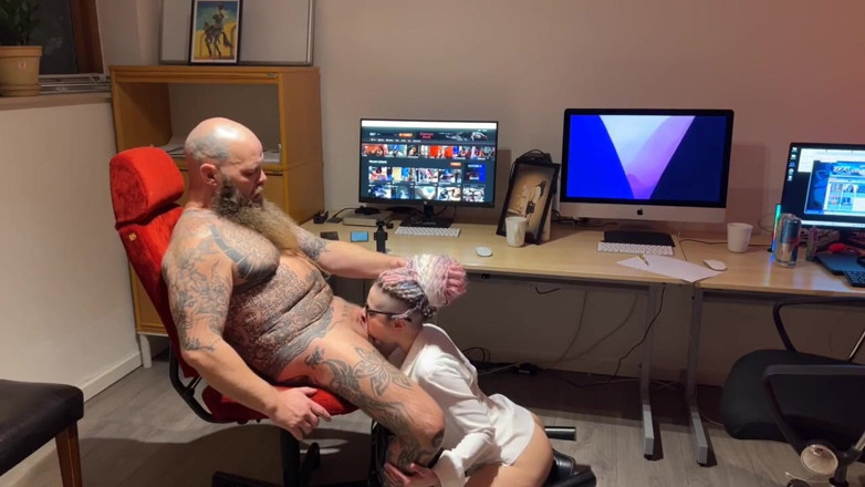 Master_Sadam: Office Blow From Edges of Reality