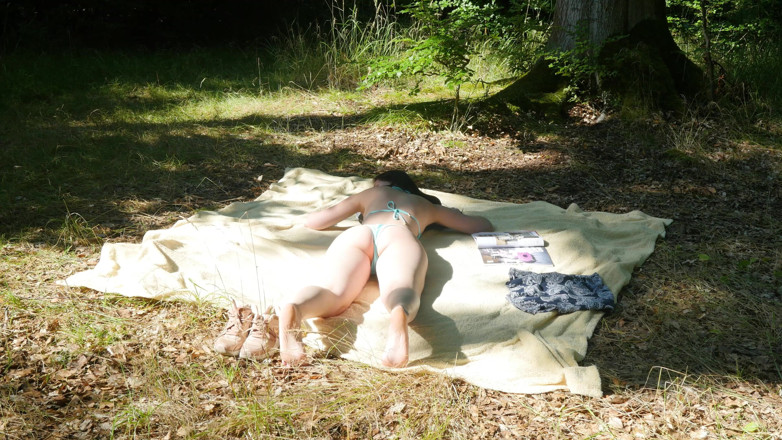 Peaches and Bananas: Naked Charlie sunbathing on a nude beach