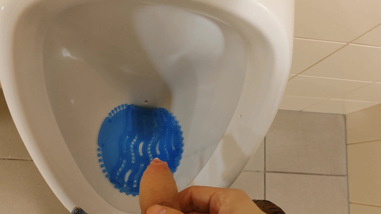 Bayer911: 撒尿 mixxxxxx