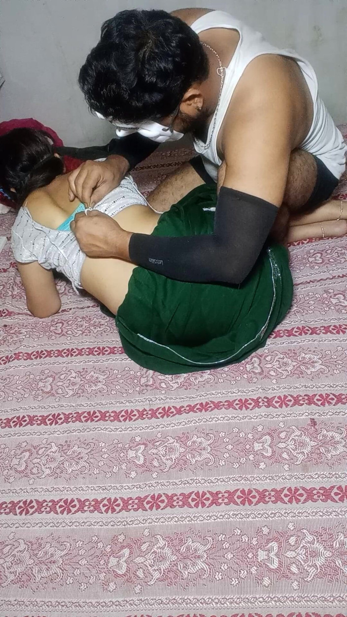 cuteindiancpl21: Cuplu indian sexy plin de romantism