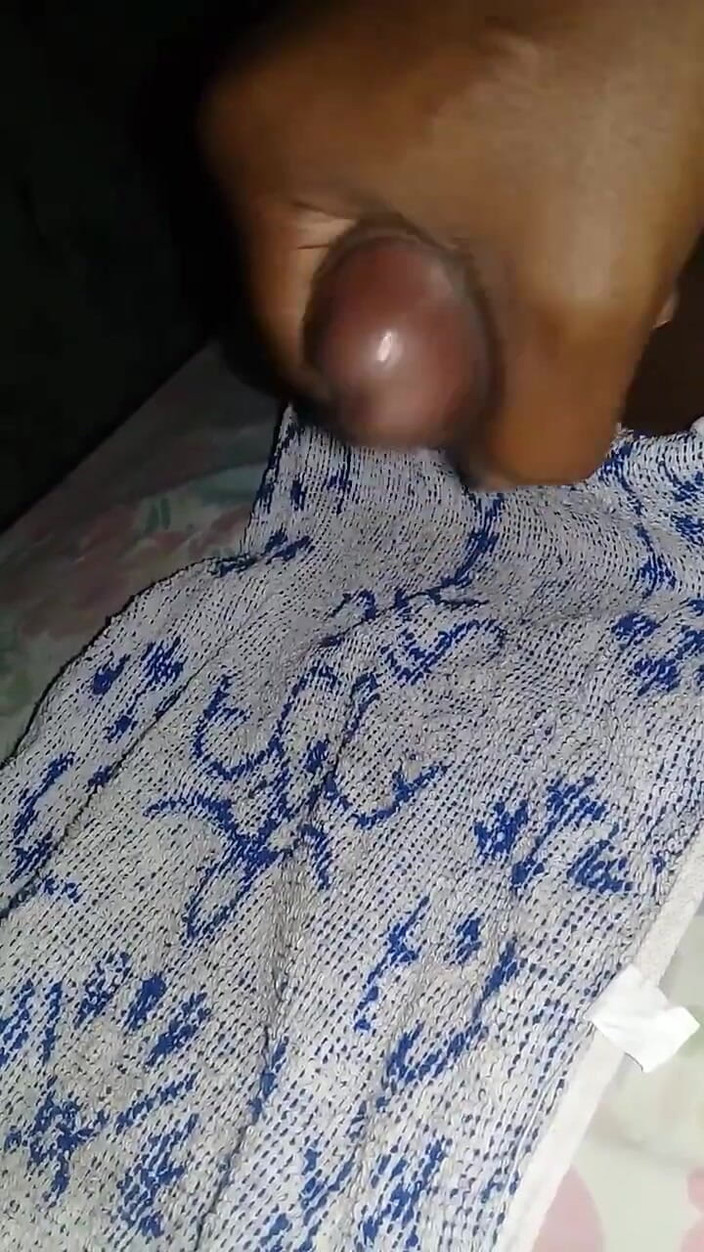 Black guy: 床上的射液场景1