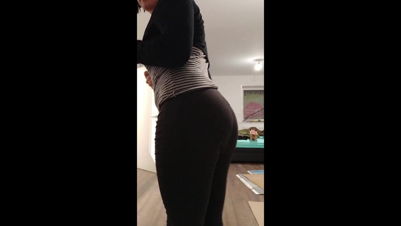 Joslin: 私の衣装の1つを見せる