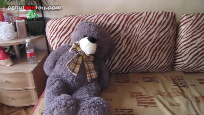 AsianSexToy: Bersiap-siap untuk pesta cosplay hardcore. Kamu suka nggak sama cewek...