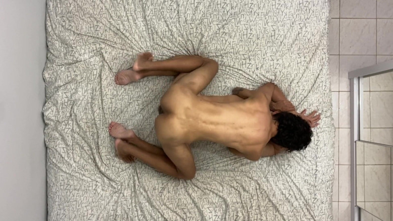 Leandro e Asafe: Giving hot to my boyfriend's friend