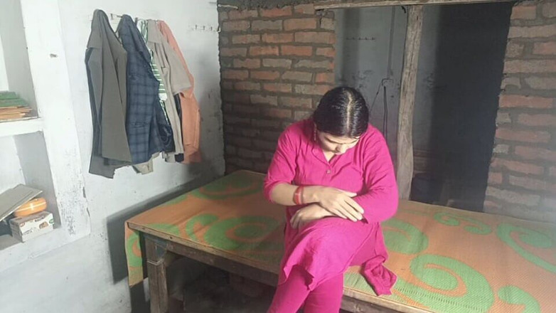 Pyaripooja22: Proprietária e serva