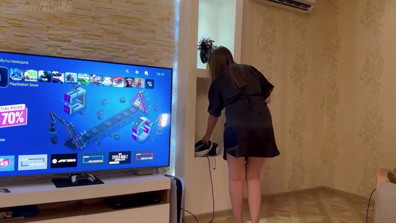 Alina Rai: Stepson Fucks Stepmom While She's in Virtual Reality