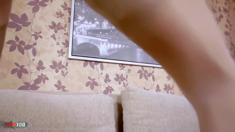 Porn-World: Lena: 아름다운 러시아 빨간 머리 레나의 후장 속으로 자지를 쑤셔 넣는 Sasha