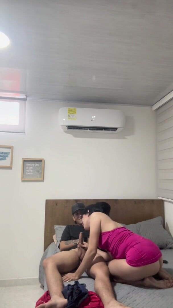 Lunaandmax: Stepsister Seduces Her Stepbrother in His Own Room